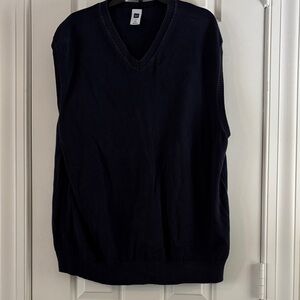 GAP Men's Navy V-Neck Sweater Vest